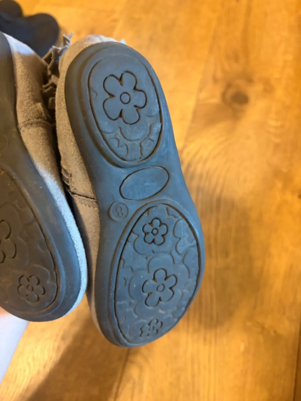 Jumping Beans Fringe Toddler Boots – Size 8 – Great Condition